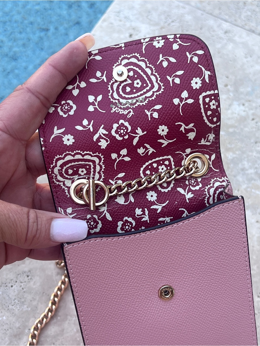 COACH Pink Crossbody Phone Bag with Gold Chain and Card Slots - Picture 9 of 13